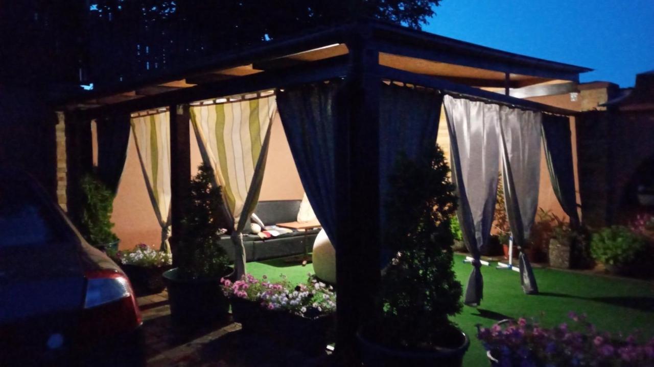 Guest House Zhanna Berehove  Dış mekan fotoğraf