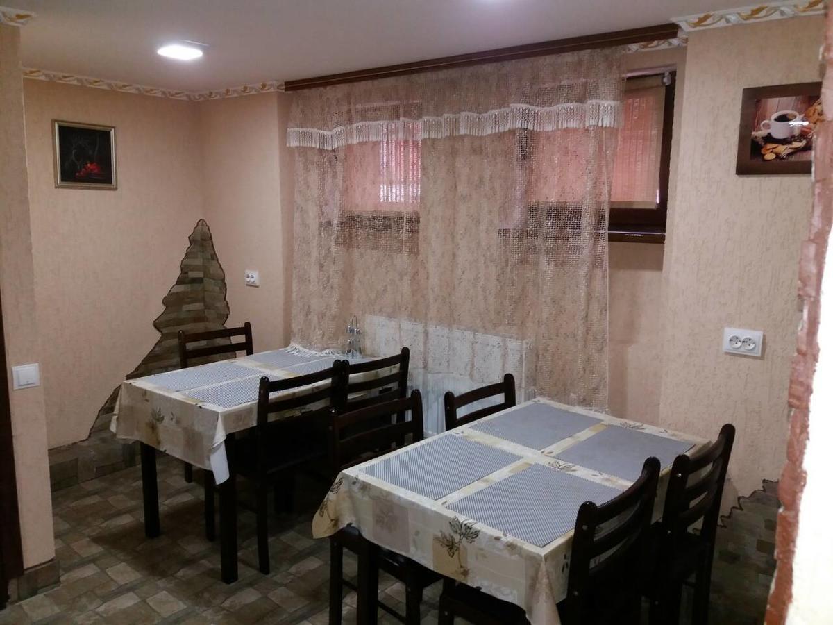 Guest House Zhanna Berehove  Dış mekan fotoğraf